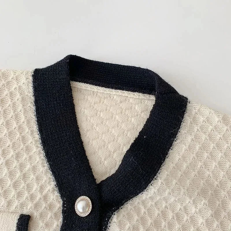 Cardigan Women - Contrast Trim Knit Cardigan with Pockets