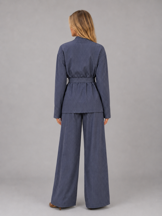 Set Women - Pinstripe Two-Piece Set with High Neck Top and Wide Leg Trousers