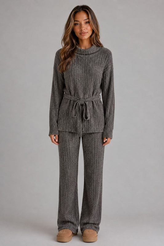 Set Women - Knitted Two-Piece Set with Roll Neck Jumper and Wide Leg Trousers
