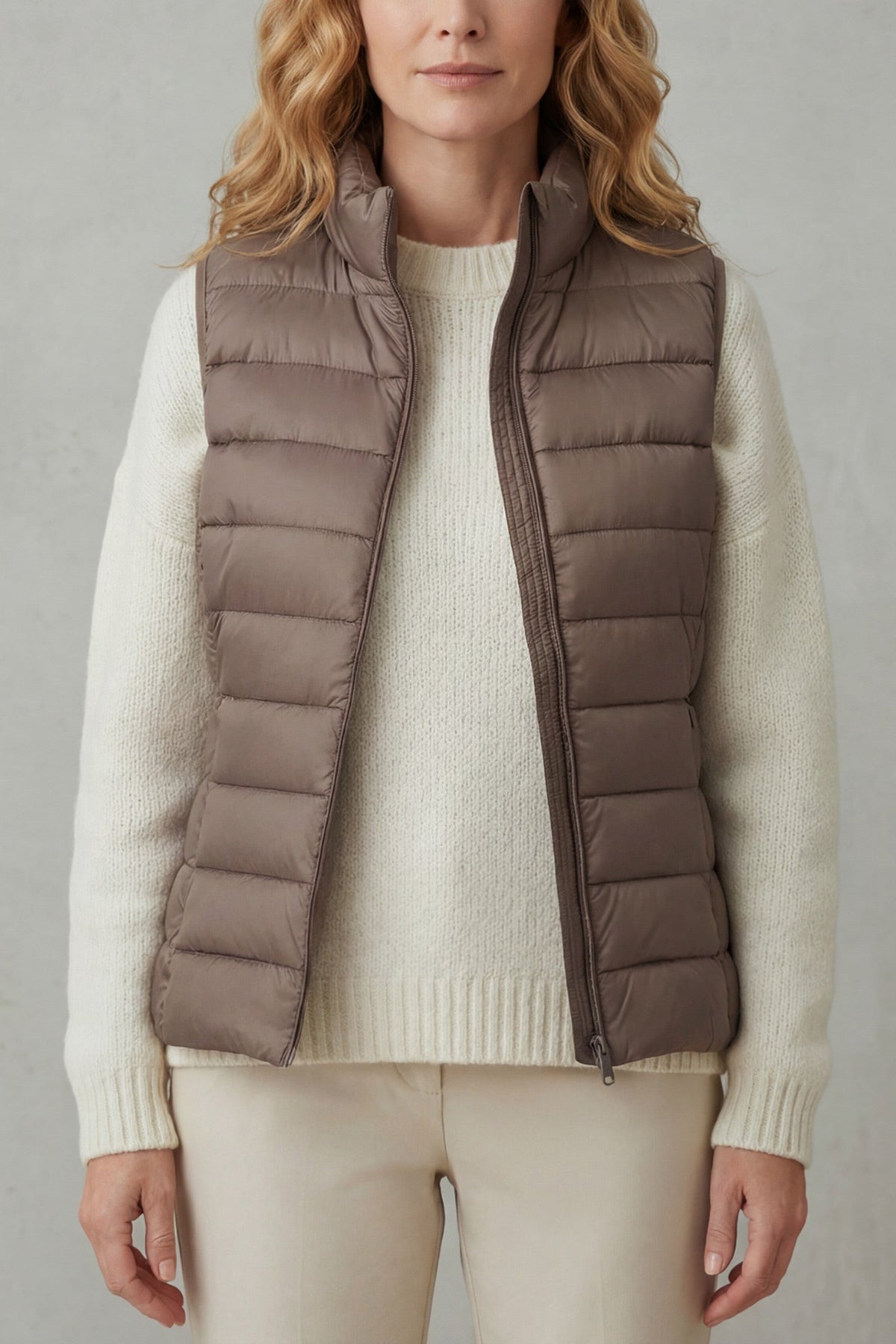 Gilet Women - Quilted Gilet with High Neck and Zip Front