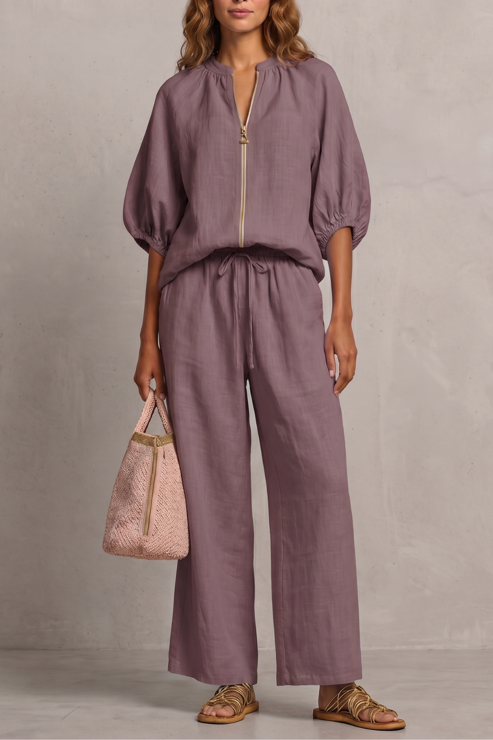 Set Women - Two-Piece Outfit with Zip Front Top and Wide Leg Trousers