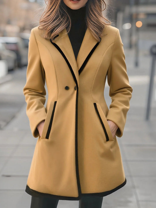Coat Women - Double Breasted Coat with Notch Lapels