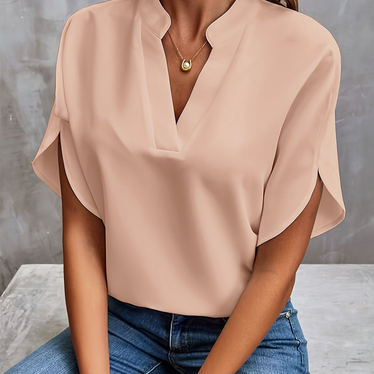 Blouse Women - Relaxed Fit V Neck Blouse