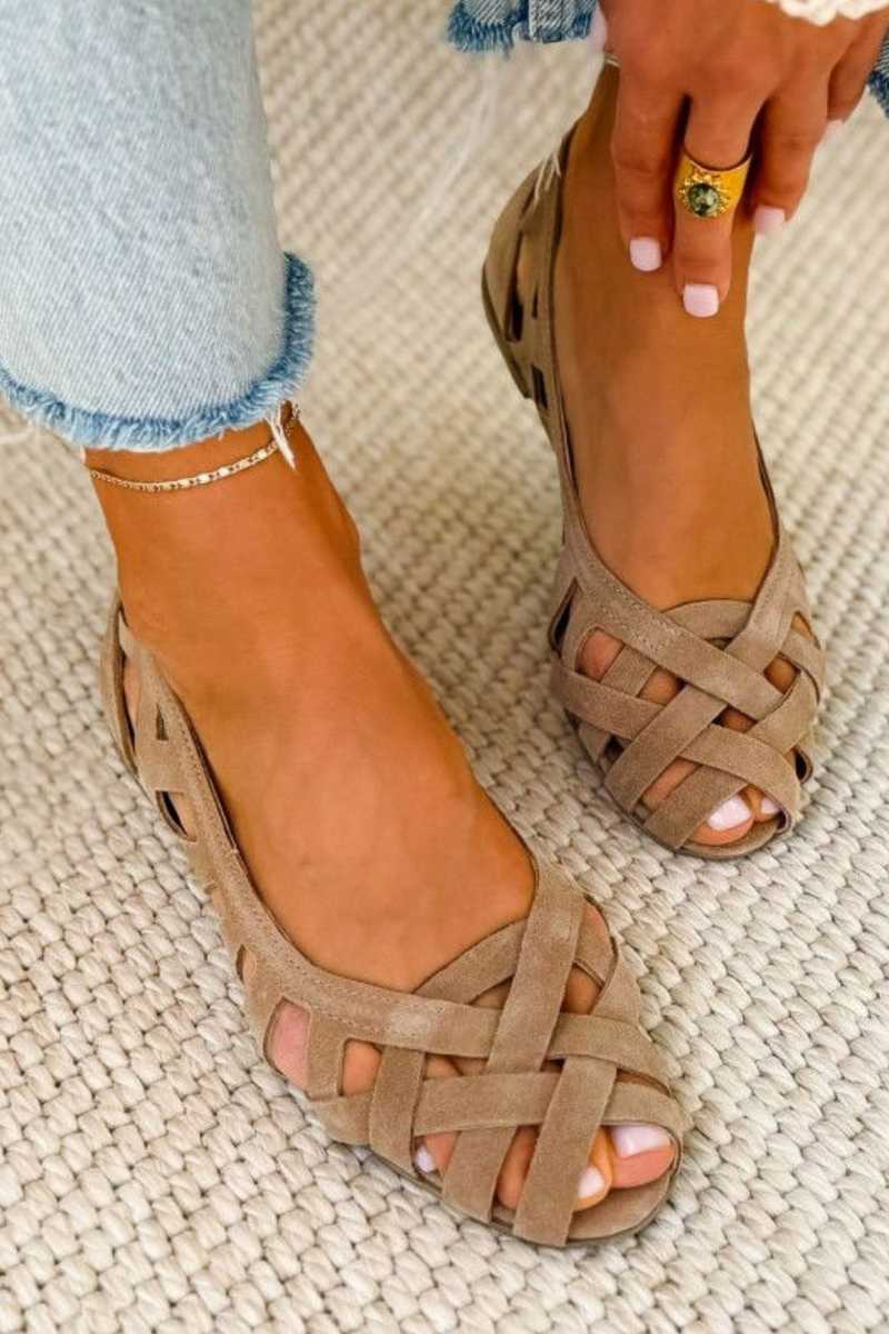 Sandals Women - Braided Crossed-Strap Flat Sandals